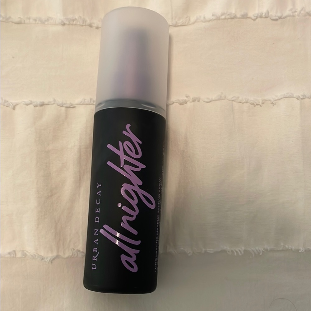 Urban Decay All Nighter Setting Spray — Purple